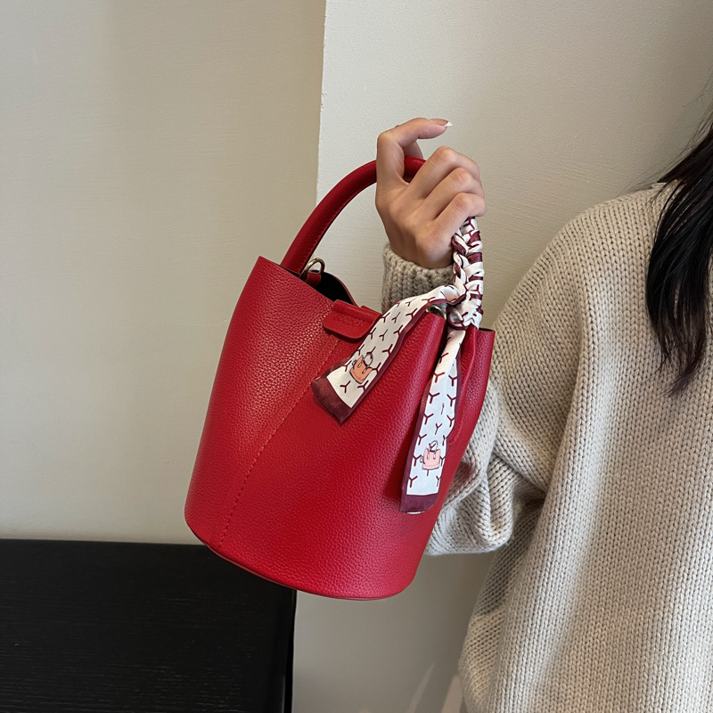 Red PU Bucket Shoulder and Cro - Luxury Bags Sale 리뷰 및 가격