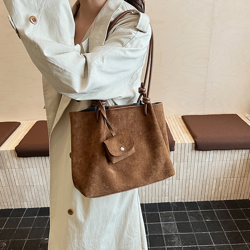 LEFTSIDE Luxury Faux Suede Tot - Luxury Bags For Young Women 리뷰 및 가격