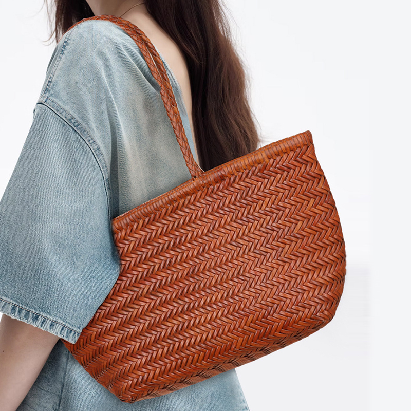 Genuine Leather Handwoven Tote - Luxury Bags Vintage 리뷰 및 가격