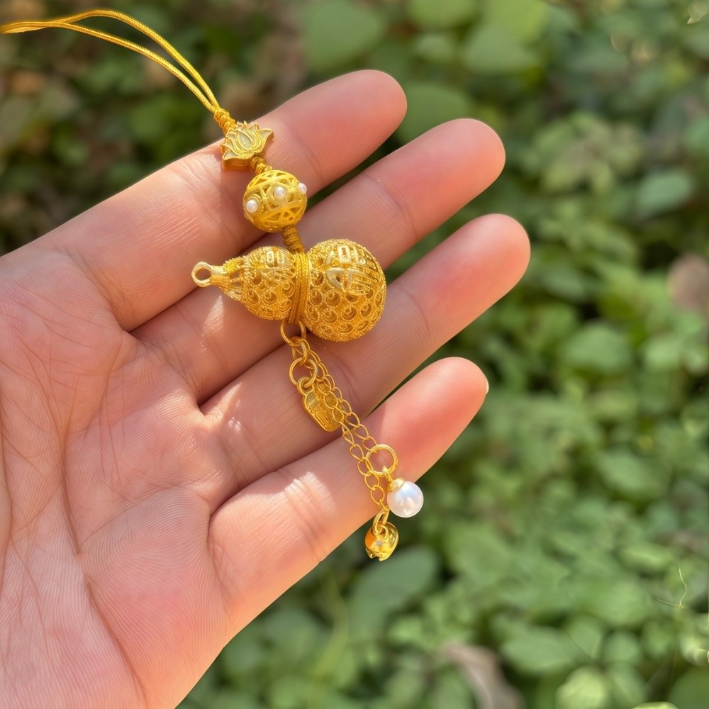 Luxury Hollow Gourd Pendant Ex - Luxury Bags Yellow 리뷰 및 가격