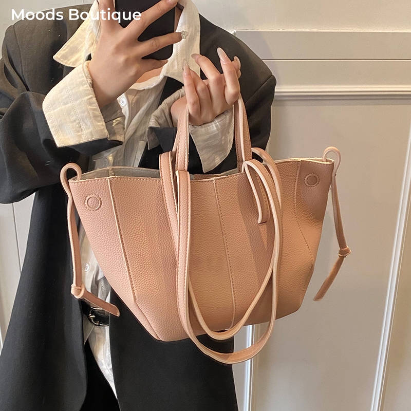 MOODS Branded Underarm Shoulde - Luxury Bags Medium Size 리뷰 및 가격