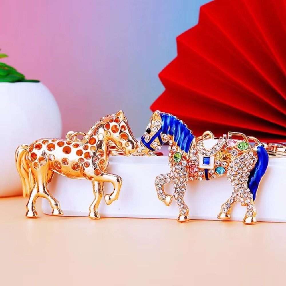 Luxury Metal Horse Key Chain C - Luxury Bags Yellow 리뷰 및 가격