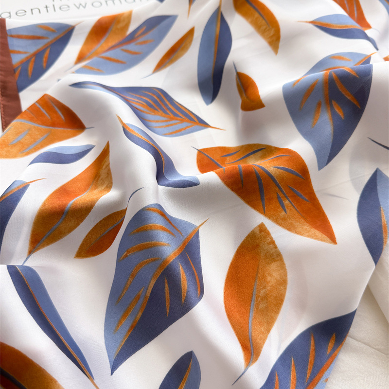 Luxury Brand Print 70cm Square - Luxury Bags Expensive 리뷰 및 가격